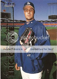 GAGNE-1999-FLEER-UPDATE-U42.jpg